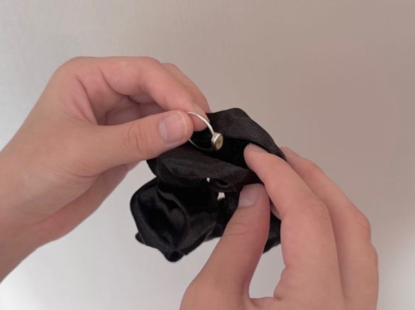 セリア　ポケット付きシュシュ