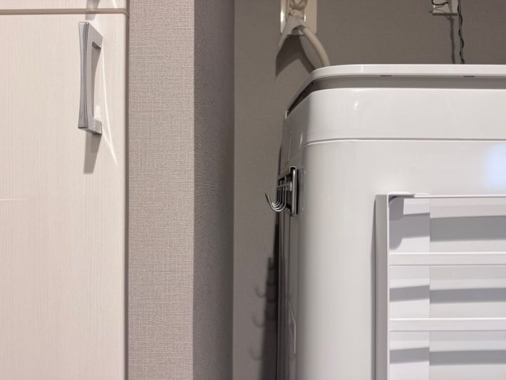 3COINS「マグネットスライドフック」