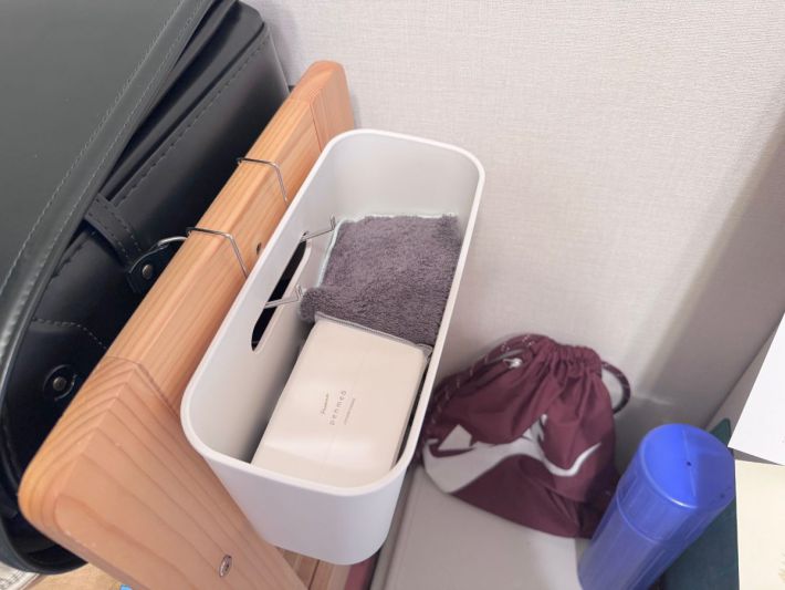 吊るしても使える 薄型収納ケース