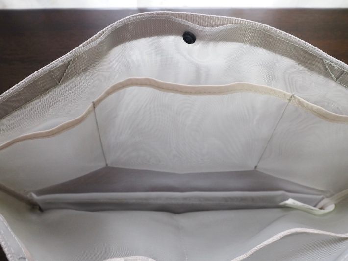 バッグのポケット