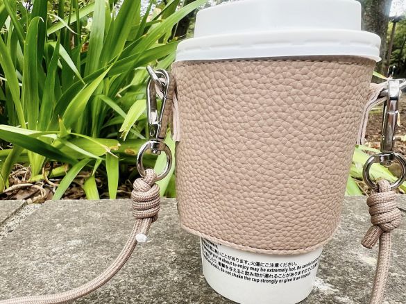 ダイソー×TGCのコラボ商品「カップスリーブ」