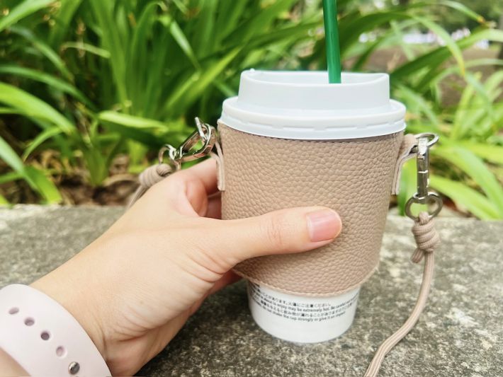 ダイソー×TGCのコラボ商品「カップスリーブ」