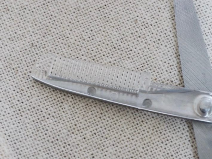 SITRA 眉毛用くし付きハサミ ストレートタイプ