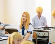 ©2025「金髪」製作委員会