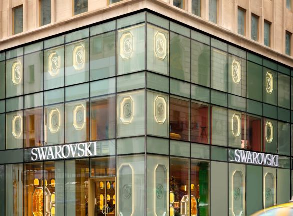 スワロフスキー