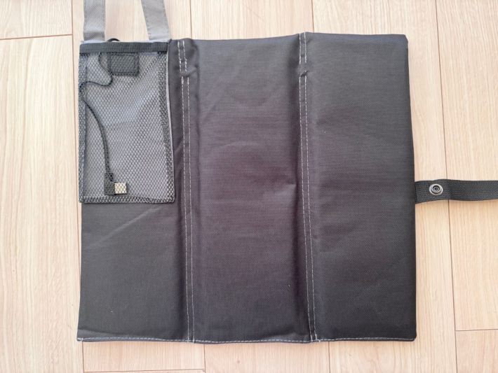 USB式あったか折りたたみ座布団