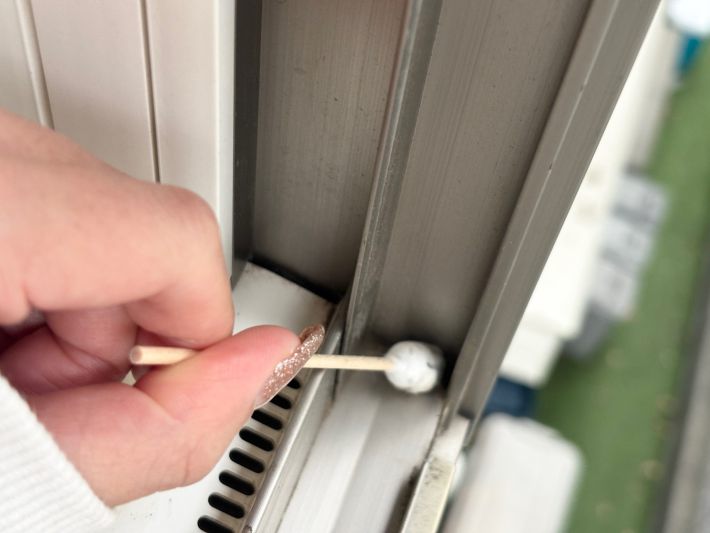 ホコリを取る様子