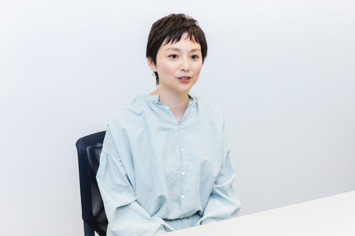 本上まなみさん