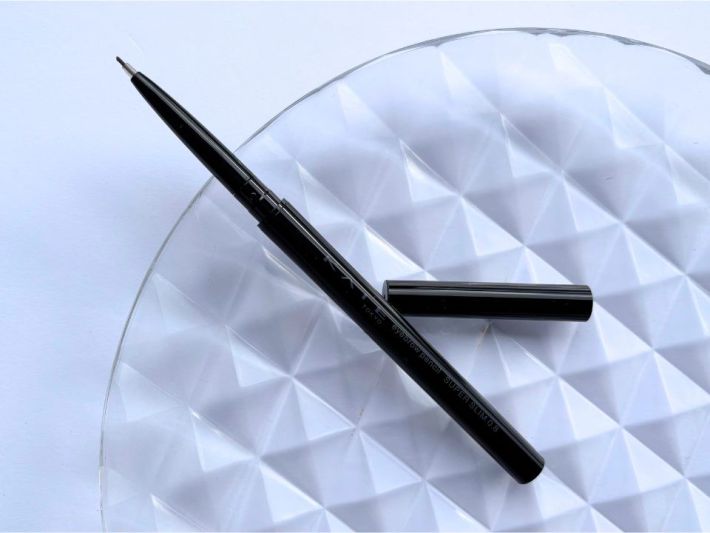 ケイトアイブロウ