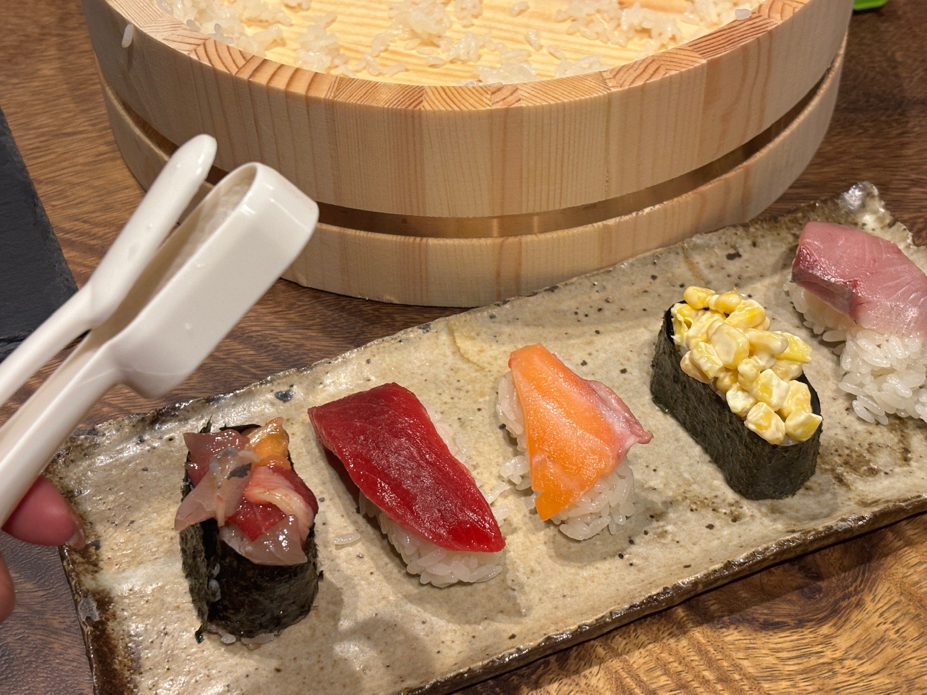 押すだけでシャリ量産！330円の“寿司パーティ爆速化アイテム”使ったら 