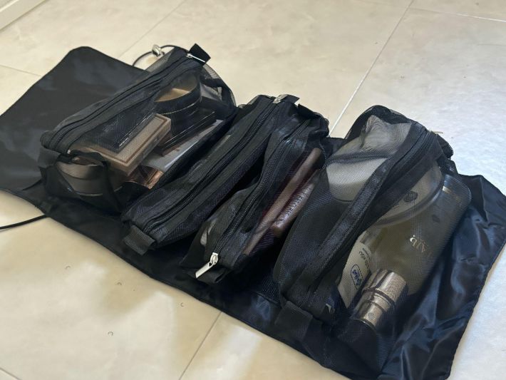 トラベル化粧バッグ