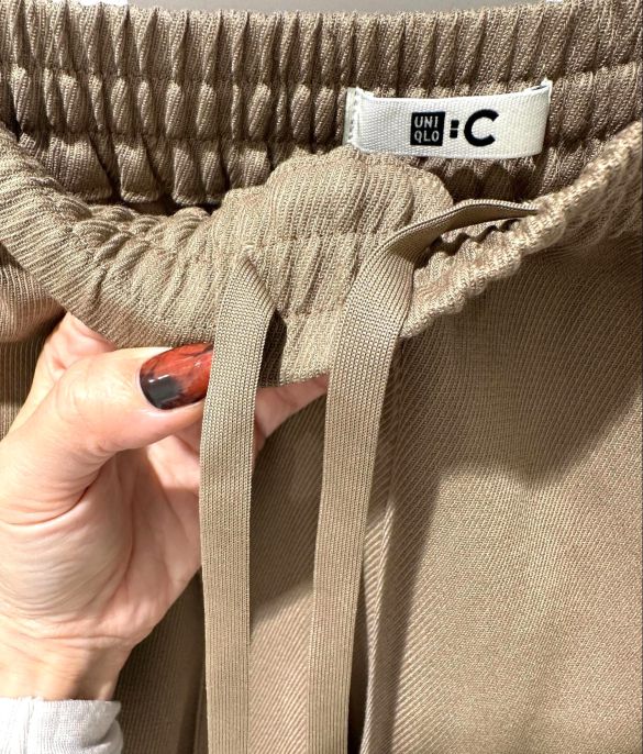 UNIQLO：C イージーワイドパンツ