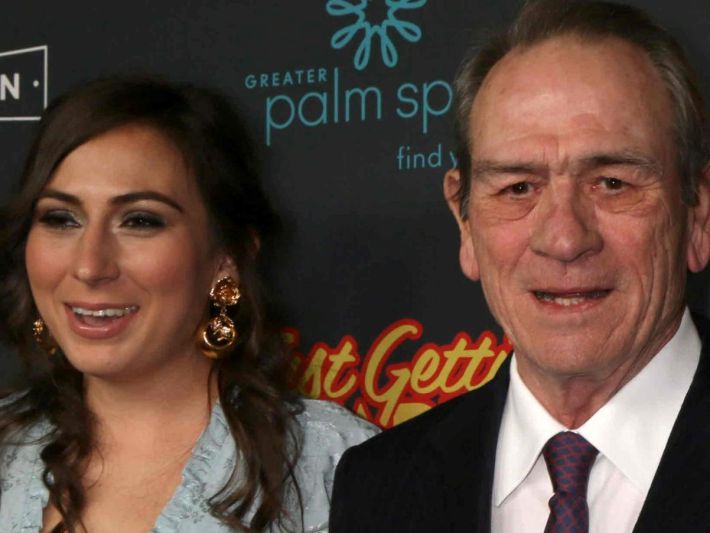 トミー・リー・ジョーンズと娘のヴィクトリア