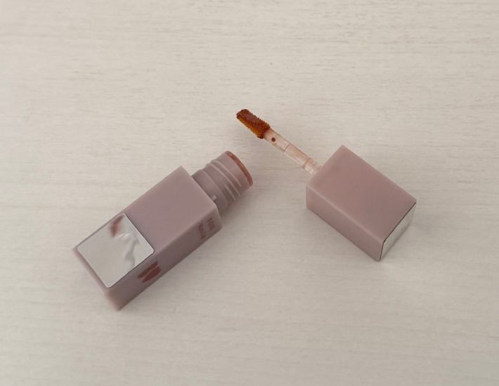 メイク道具にもフィットしている画像