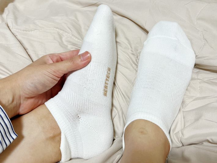 ユニクロ　ヒートテックソックス