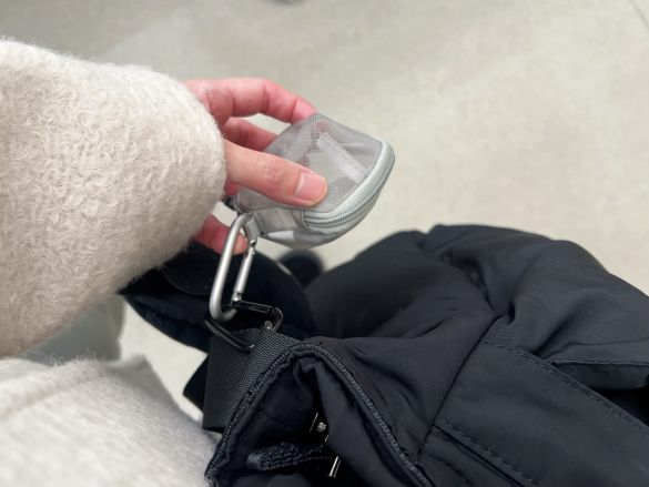 ナイロンメッシュ　コンパクトポーチ