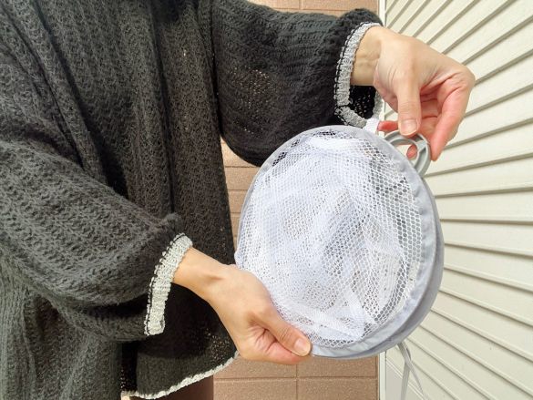 「型くずれ防止セーター干しネット」110円