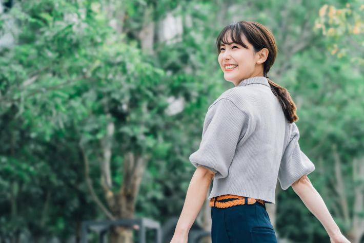 女性