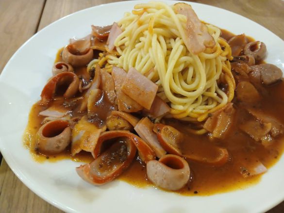 「ミラネーズ」（1500円）