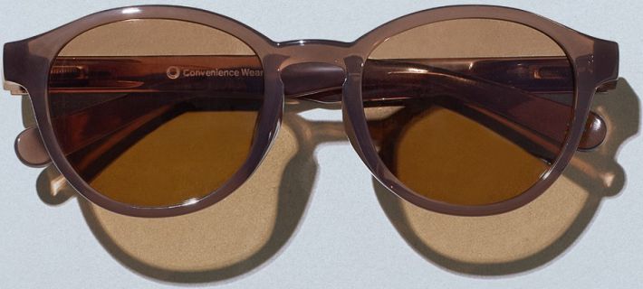 ファミリーマートのコンビニサングラス（クリアブラウン）