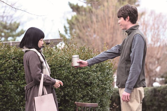 『しあわせは食べて寝て待て』麦巻さん（桜井ユキ）©NHK