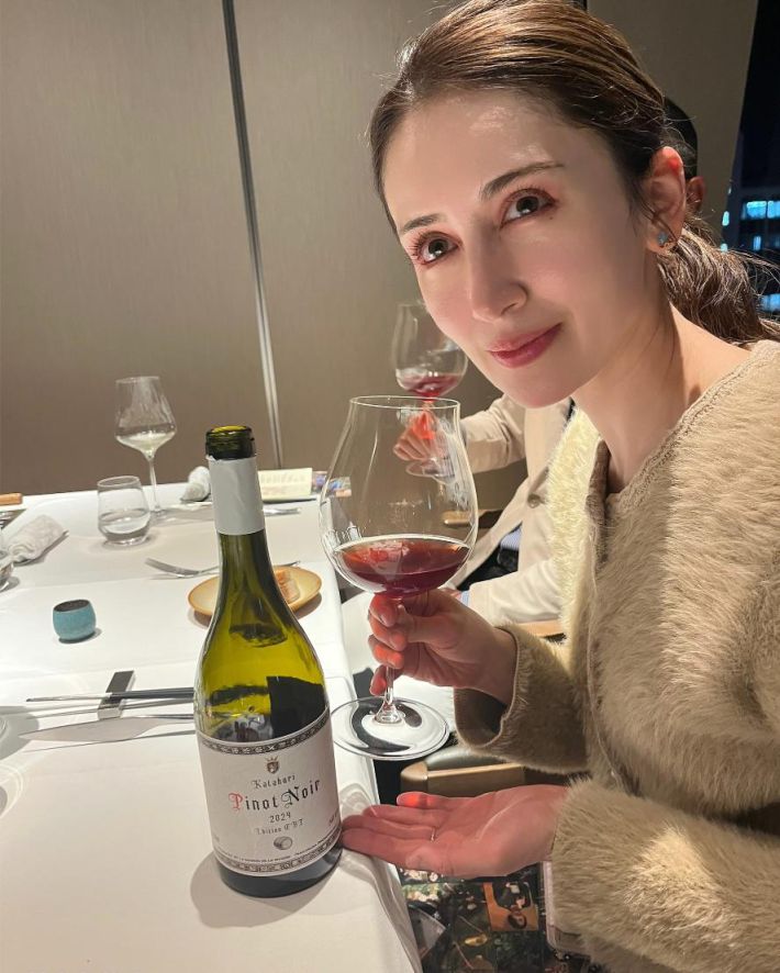 アンヌ遙香さん