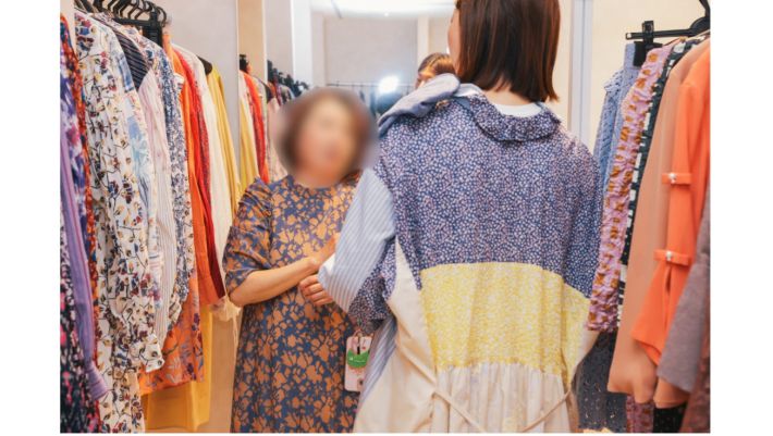 スタイリストによるコーディネートの提案