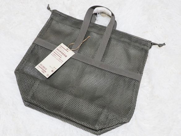立体メッシュ持ち手付き巾着
