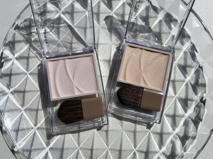 ババアの粉　セザンヌ　トーンフィルターハイライト