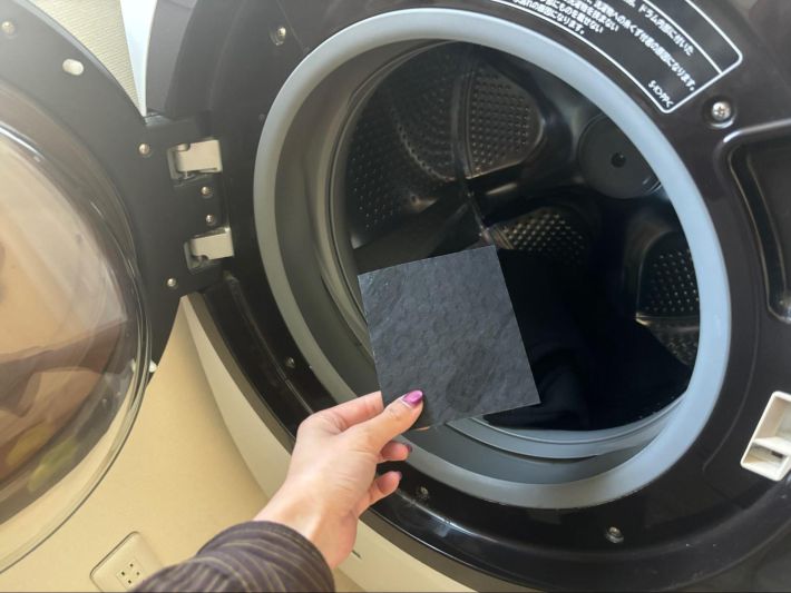 0406_色あせた黒服④