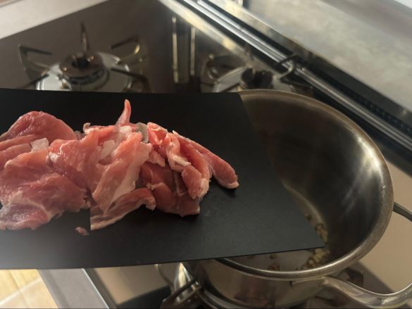 0406_ダイソーまな板⑤