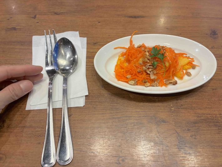 オリーブの丘のキャロットラペ