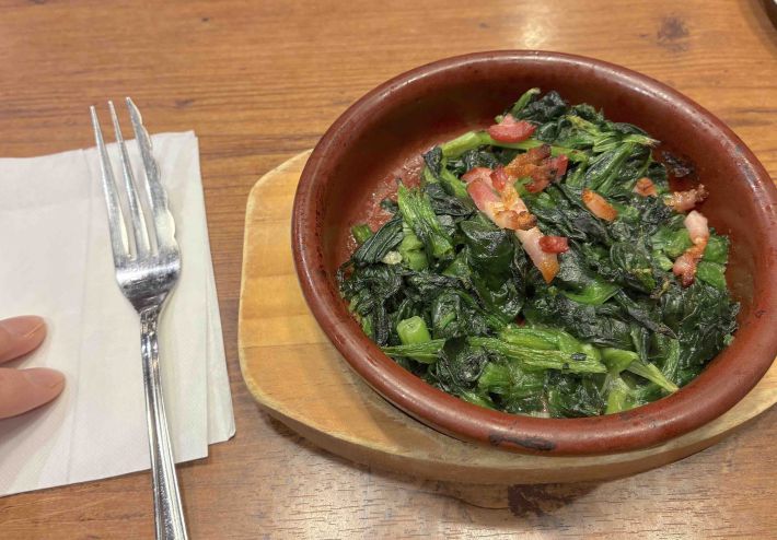 オリーブの丘のほうれん草