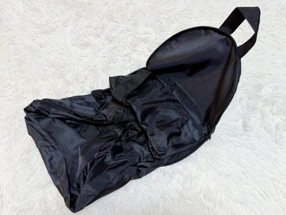 コンパクト折りたたみリュック