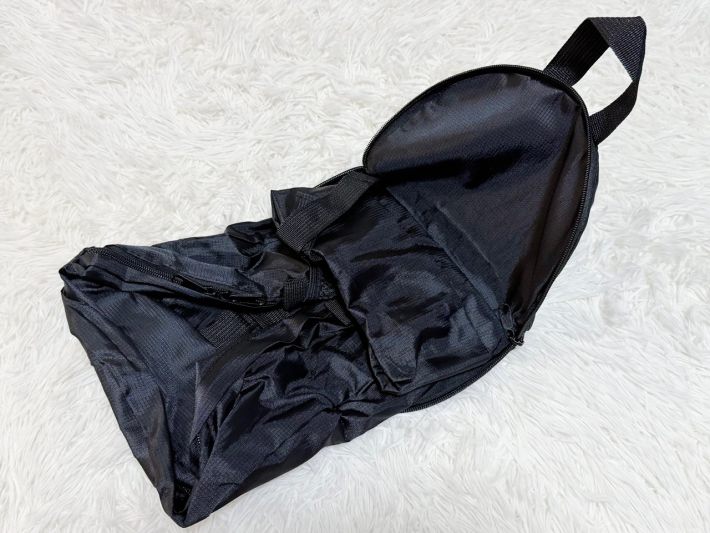 コンパクト折りたたみリュック