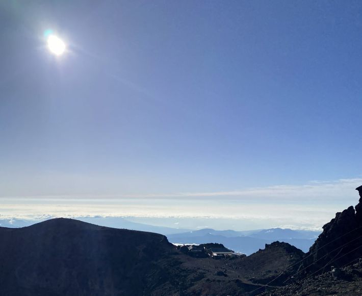 ここでしか見れない山でしか見られない景色が広がるが…（筆者撮影）景色が広がるが…（筆者撮影）
